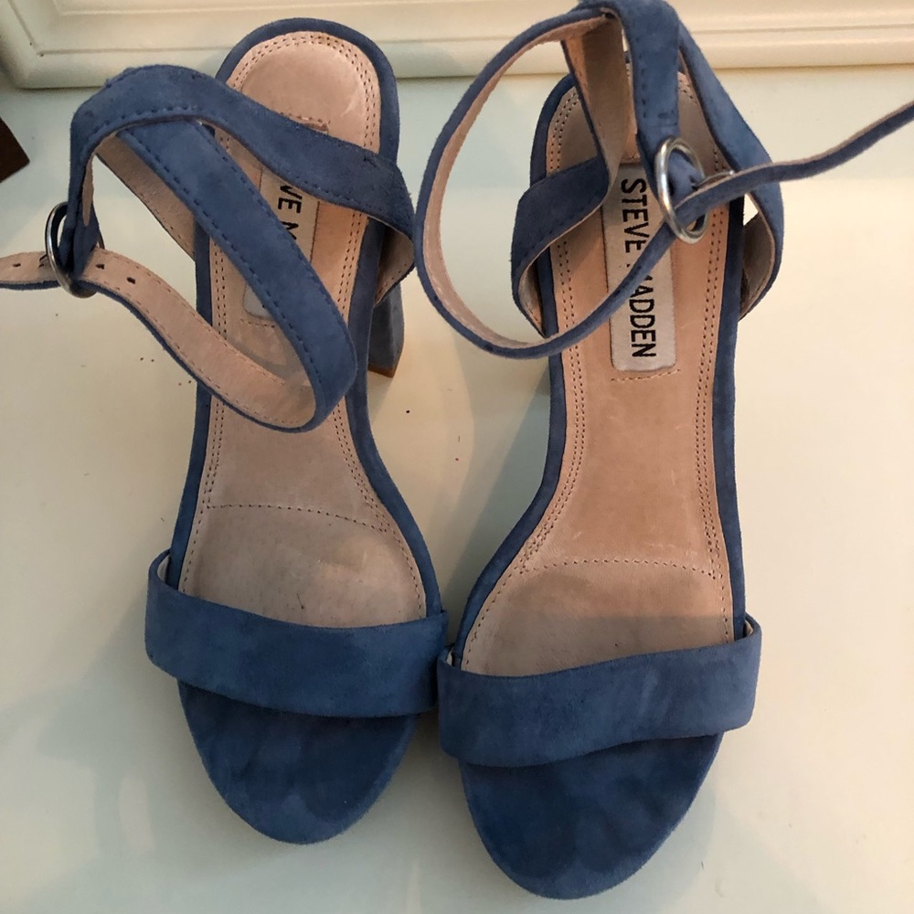 Steve Madden blue heels